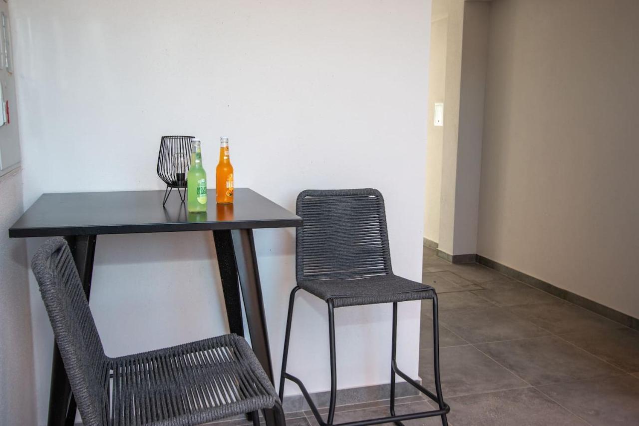 Apartmani Kac Karlovac Exterior foto